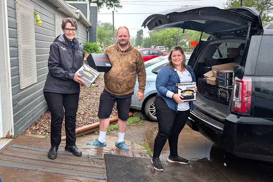 Northern Montana Health Care and District 4 Human Resources Development Council’s Community Food Bank are teaming up to help improve health in the area.